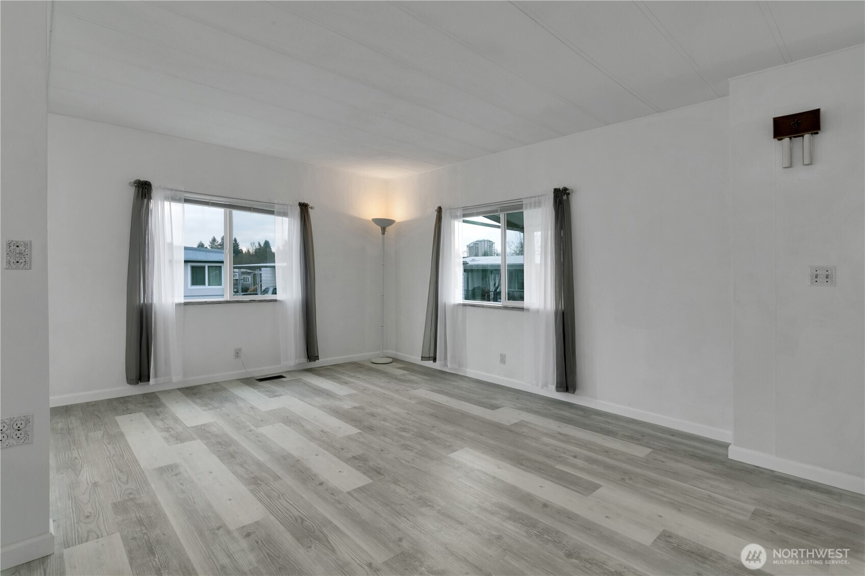 3232 S 181st Place #108, SeaTac, WA 98188