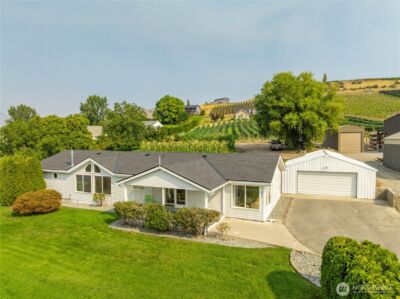 744 Wapato Lake Road , Manson, WA 98831