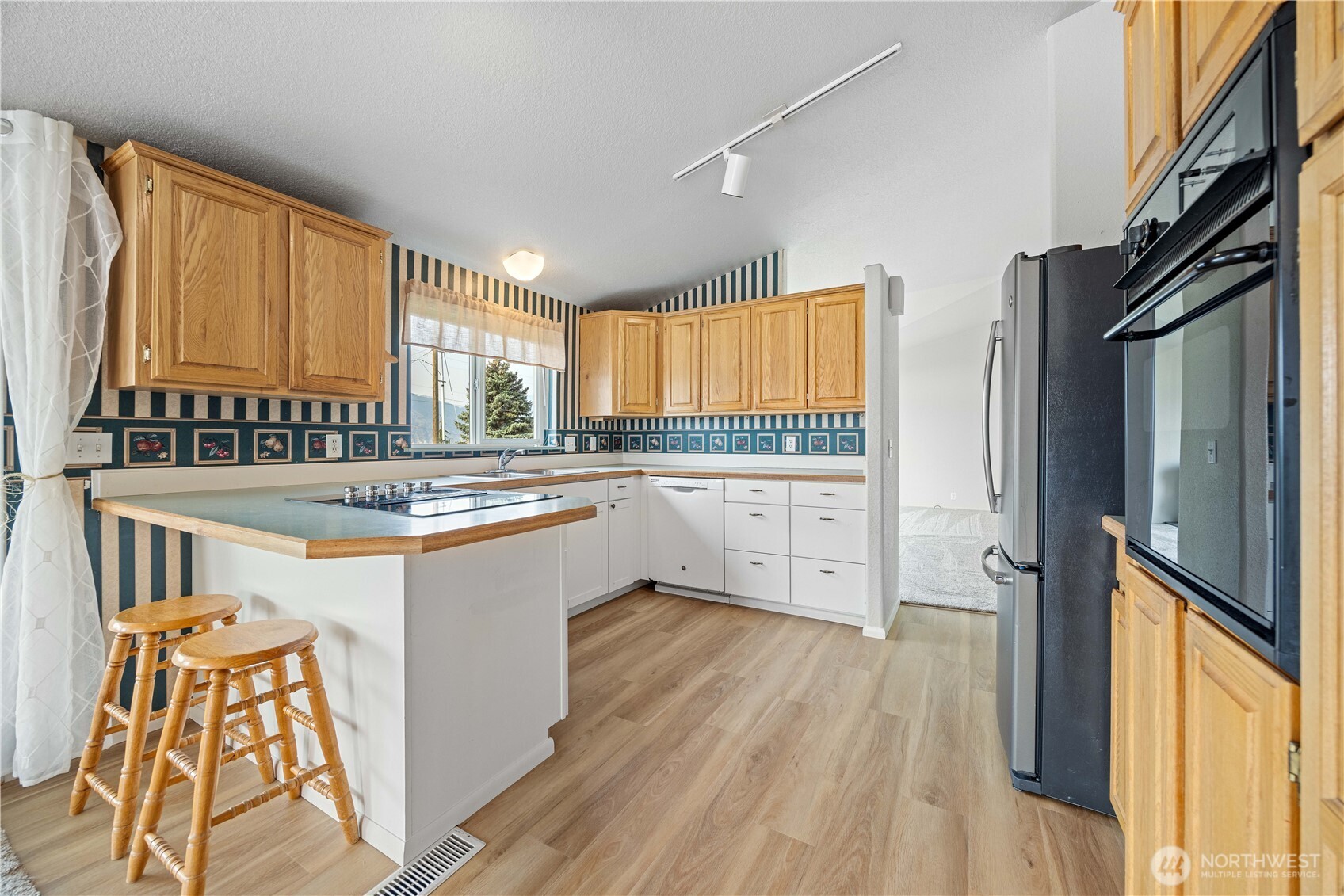 744 Wapato Lake Road , Manson, WA 98831