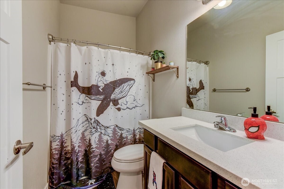 224 Raybird Avenue , Granite Falls, WA 98252