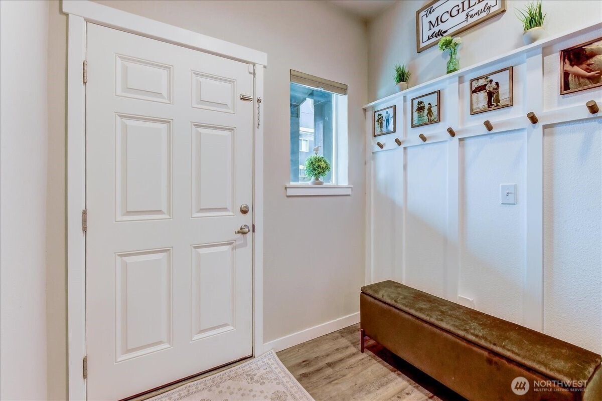 224 Raybird Avenue , Granite Falls, WA 98252