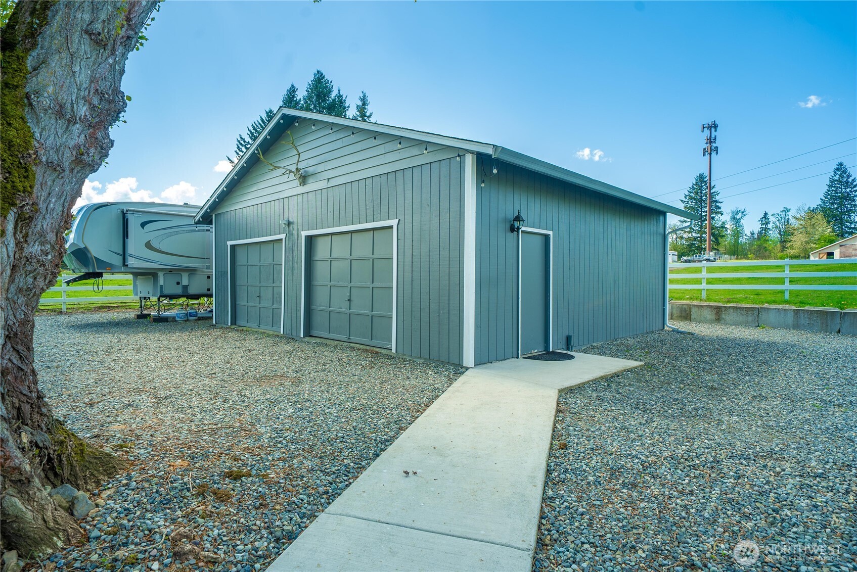 39805 212th Avenue SE, Enumclaw, WA 98022