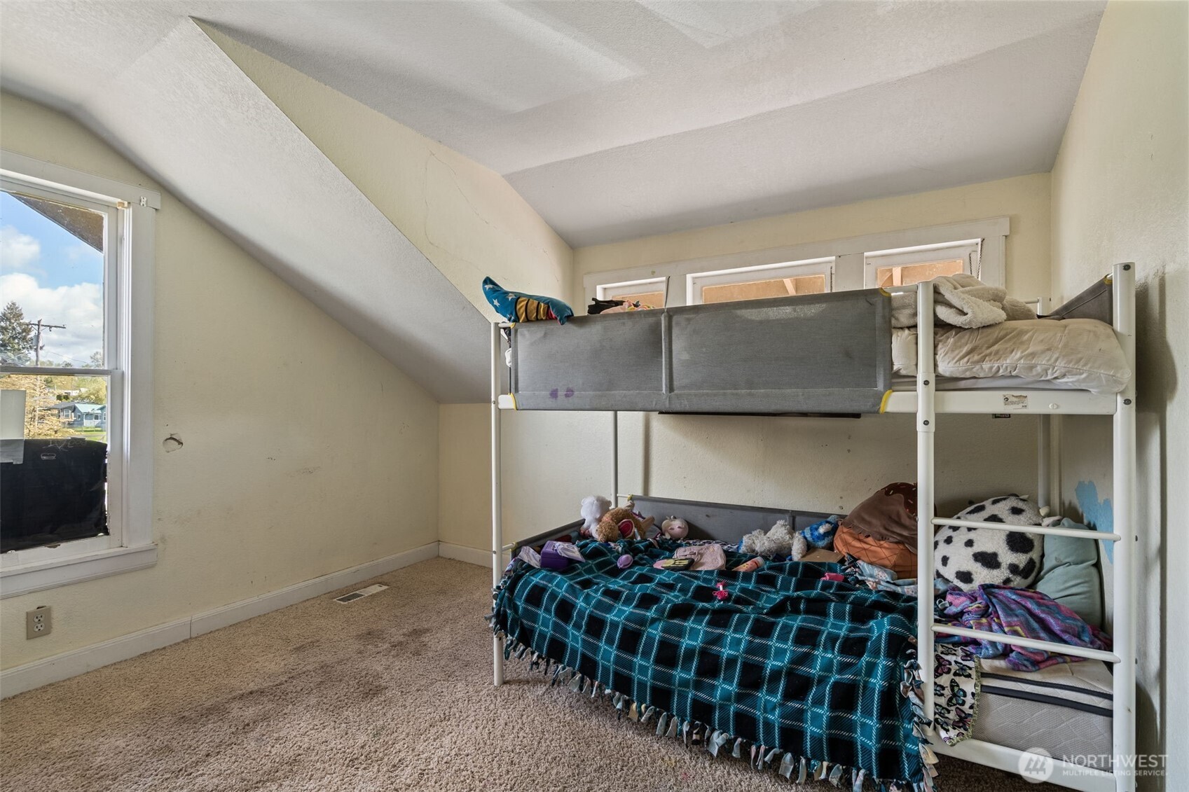 601 S 2nd Street , Toledo, WA 98591