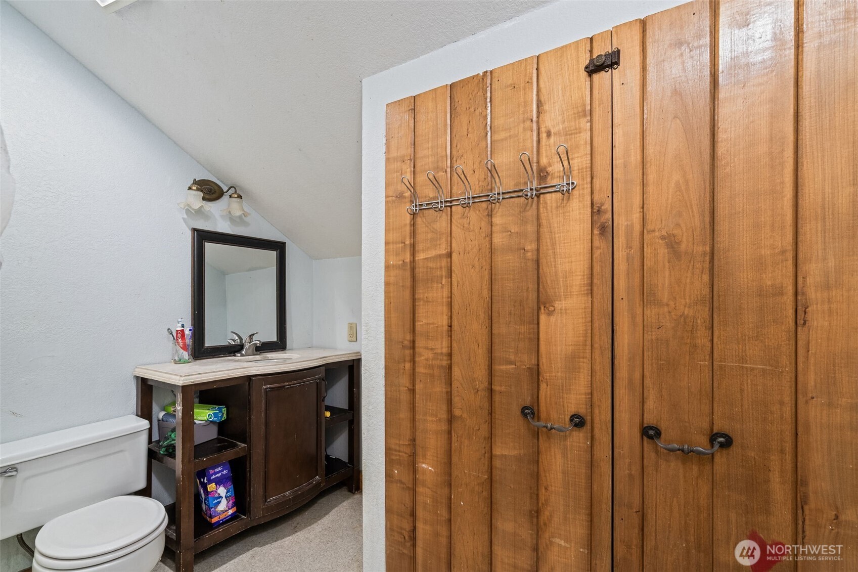 601 S 2nd Street , Toledo, WA 98591
