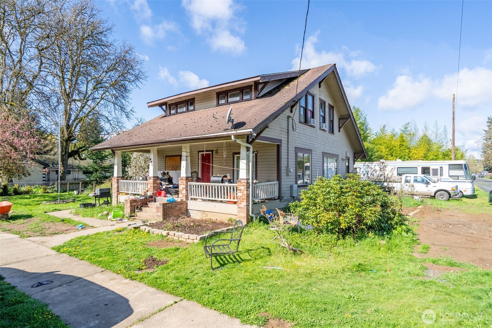 601 S 2nd Street , Toledo, WA 98591