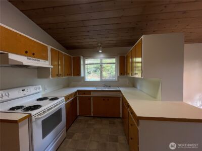 4030 Factoria Boulevard SE, Bellevue, WA 98006 - Photo 12