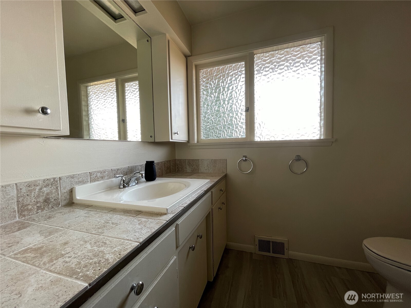 4030 Factoria Boulevard SE, Bellevue, WA 98006