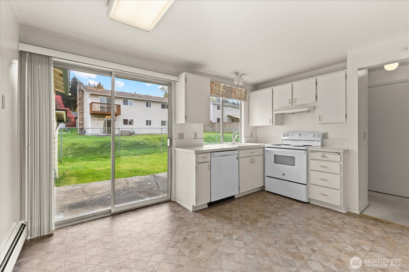 11235 NE 146th Street , Kirkland, WA 98034