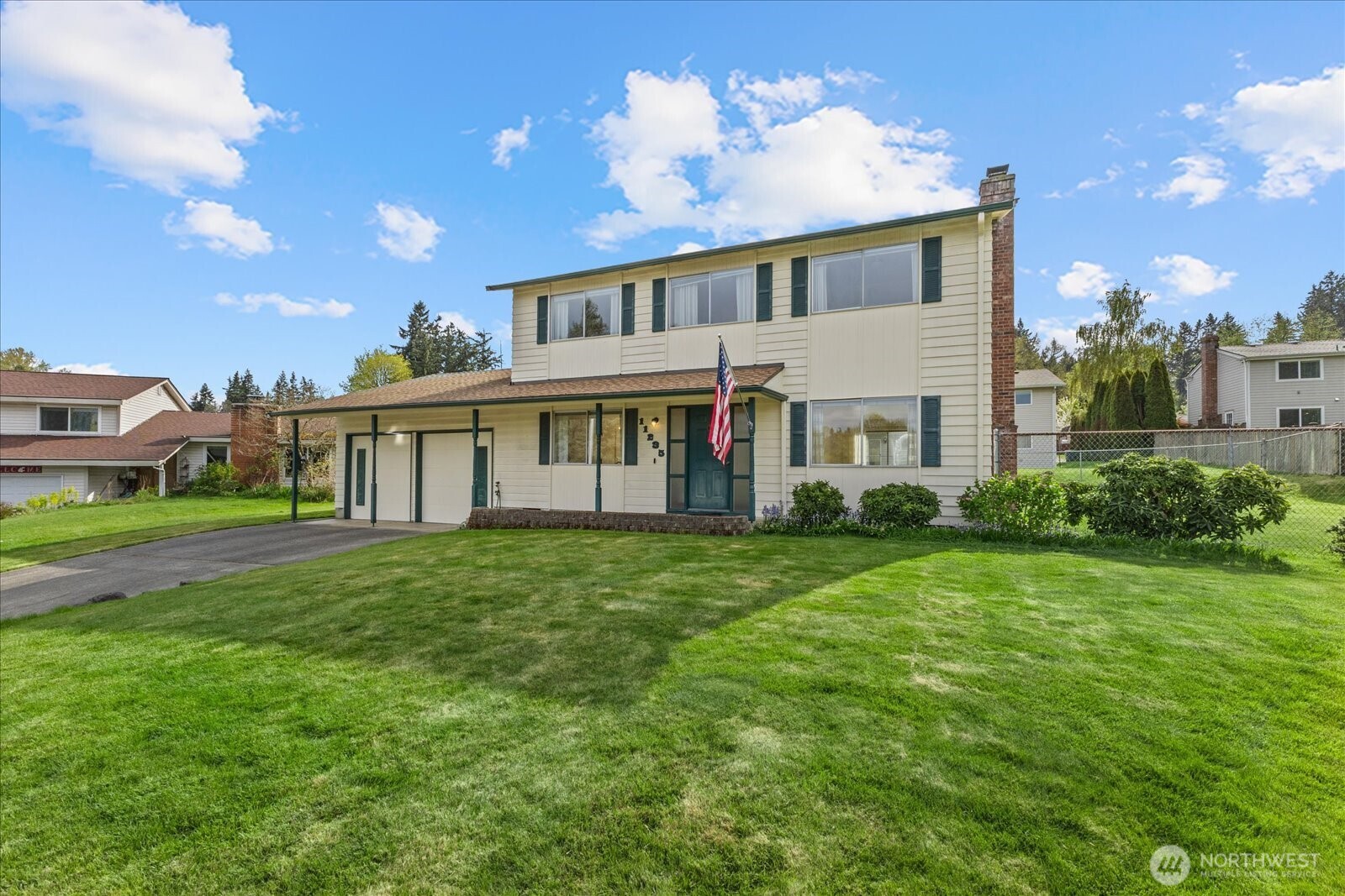 11235 NE 146th Street , Kirkland, WA 98034