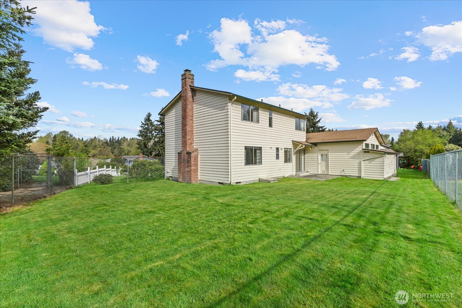 11235 NE 146th Street , Kirkland, WA 98034