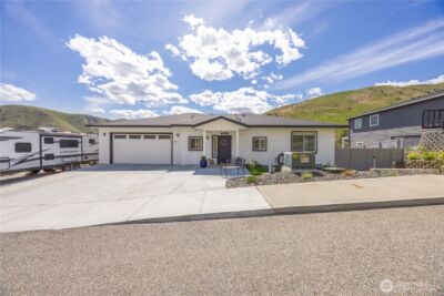 9968 Griffith Place , Entiat, WA 98822 - Photo 4
