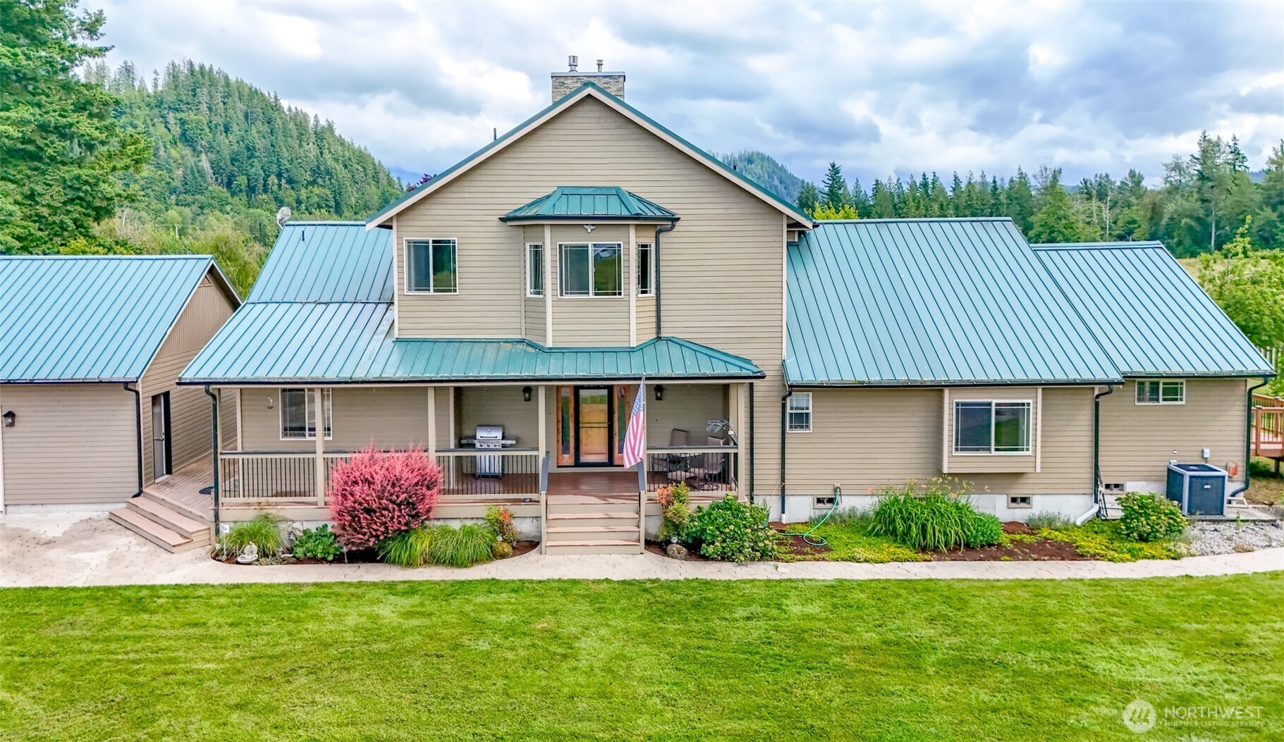 47335 260th Avenue SE, Enumclaw, WA 98022