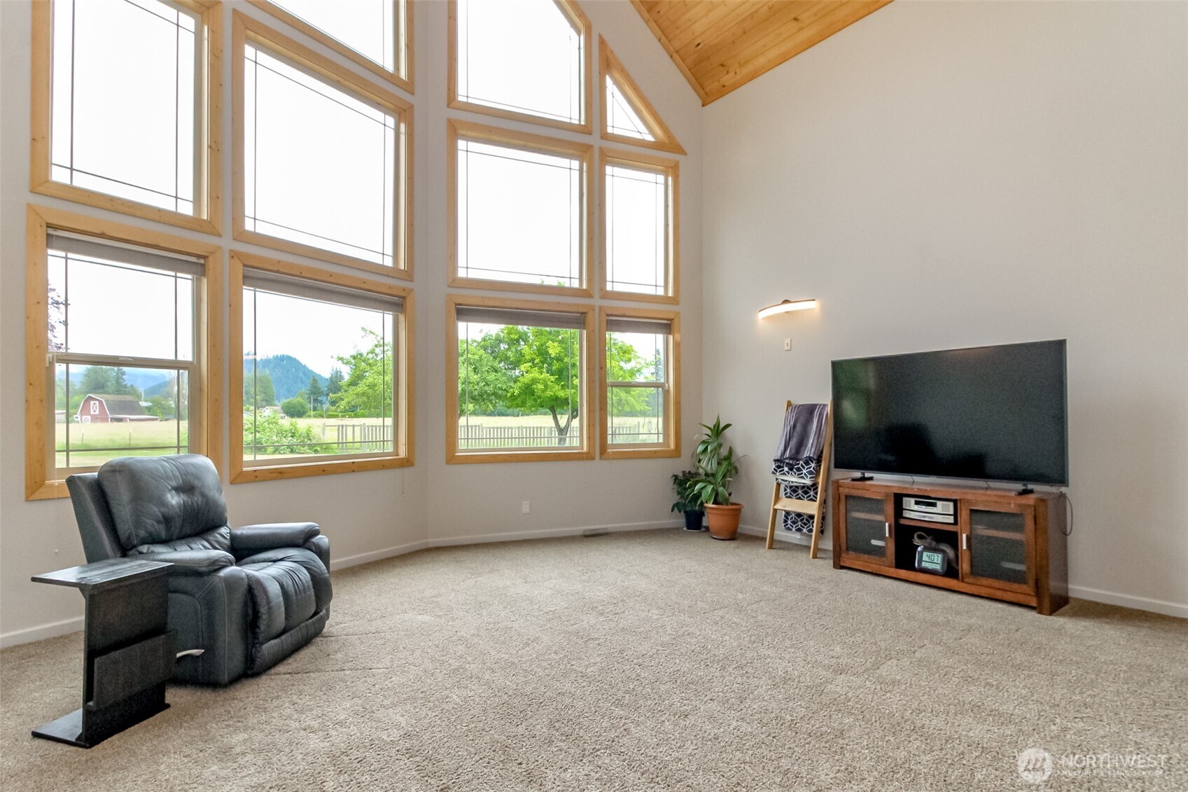 47335 260th Avenue SE, Enumclaw, WA 98022