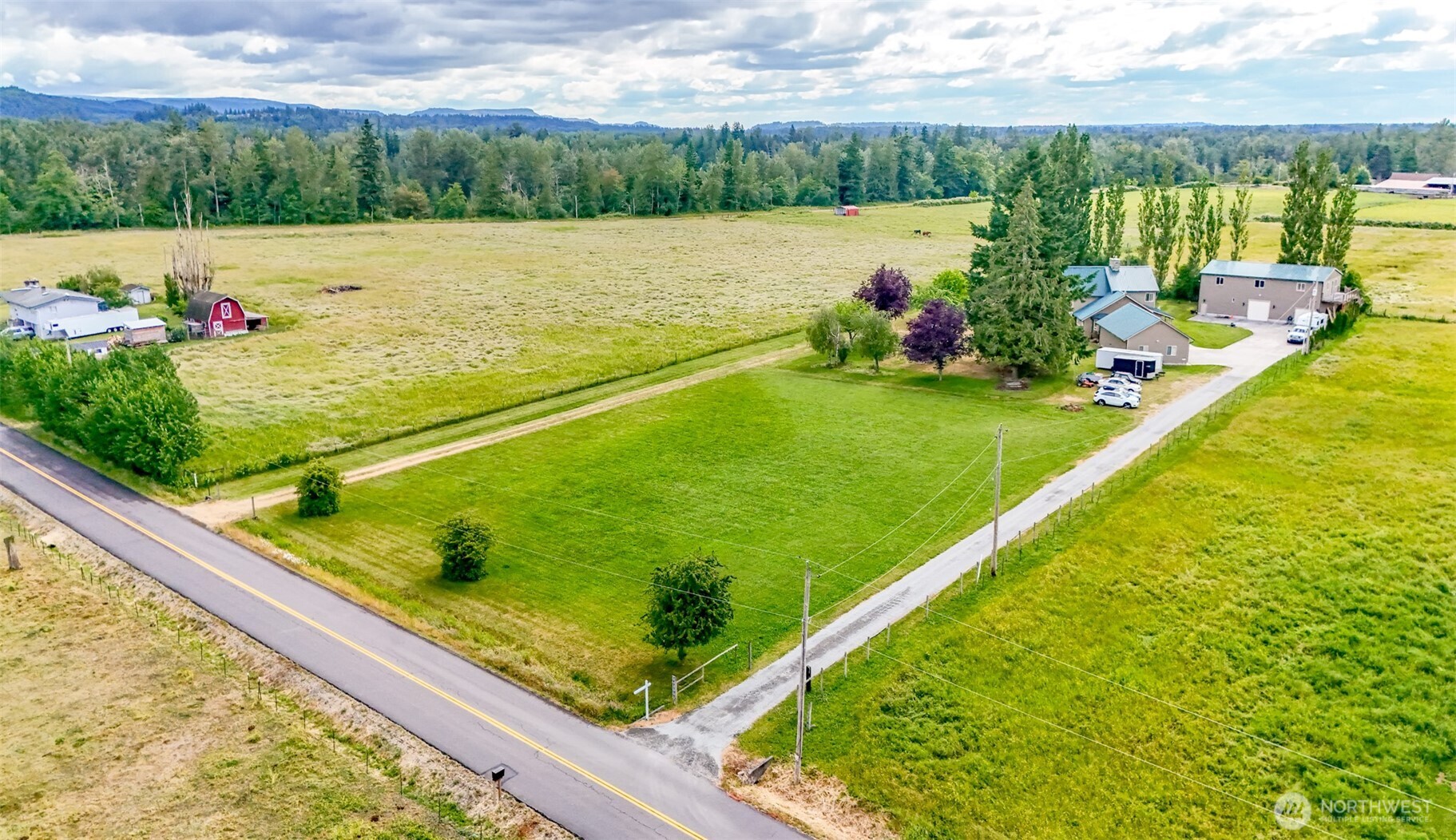 47335 260th Avenue SE, Enumclaw, WA 98022