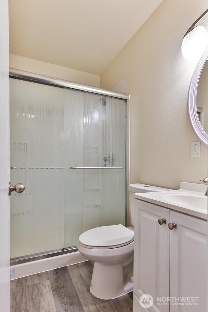 310 Aloha Street , Seattle, WA 98109