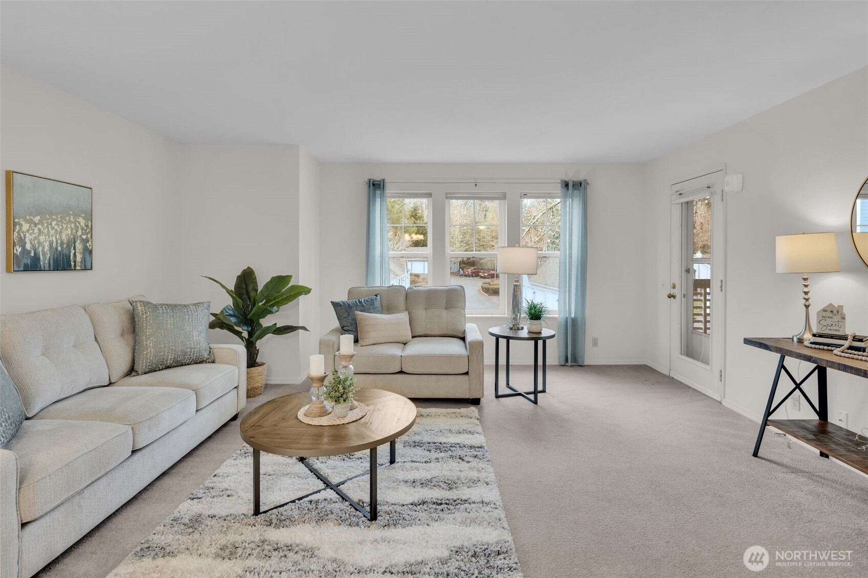 3941 226th Place SE #211, Issaquah, WA 98029