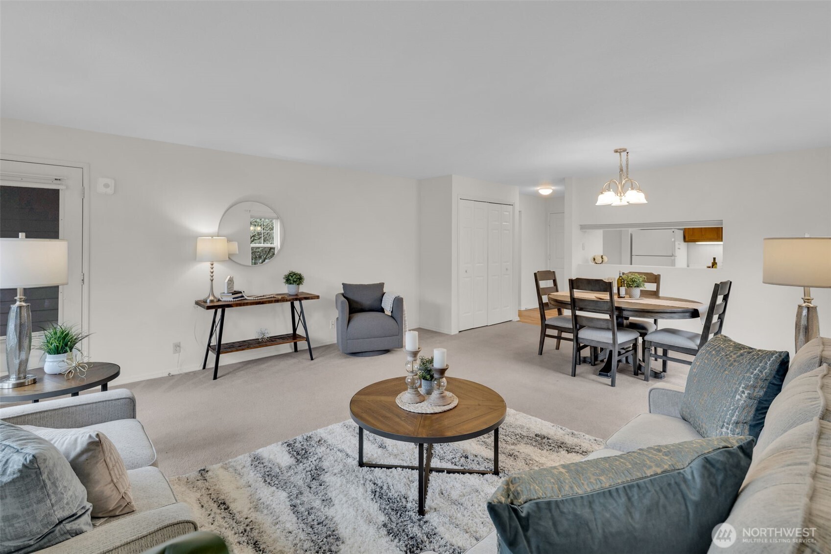 3941 226th Place SE #211, Issaquah, WA 98029