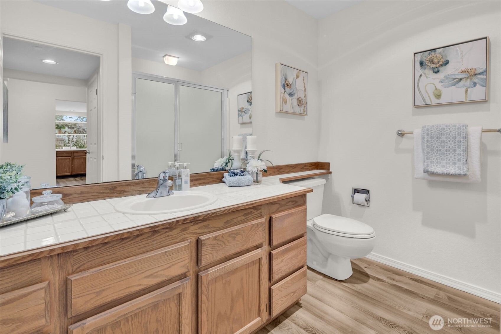 3941 226th Place SE #211, Issaquah, WA 98029