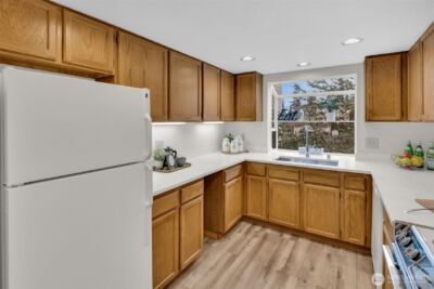 3941 226th Place SE #211, Issaquah, WA 98029 - Photo 6