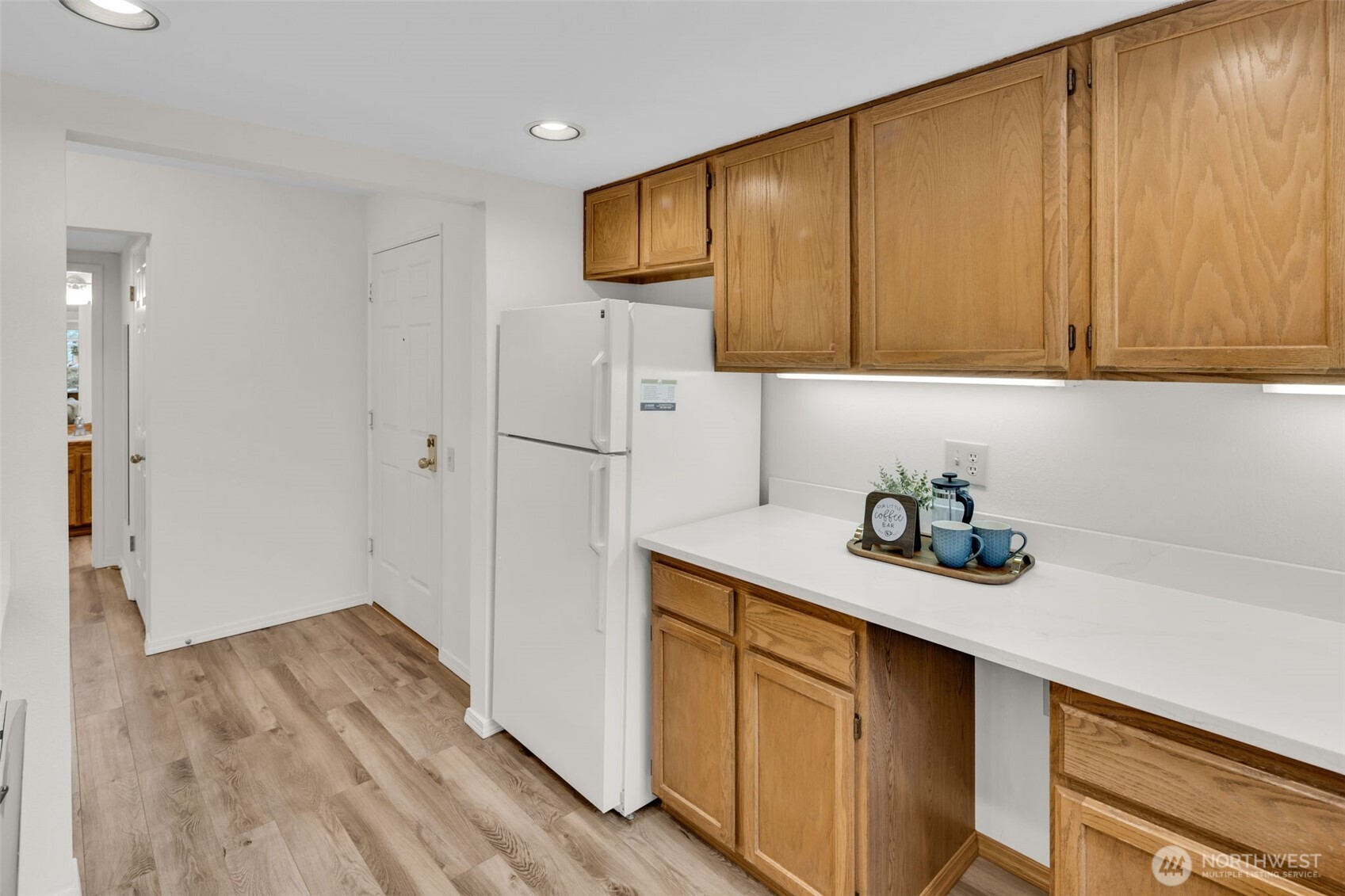3941 226th Place SE #211, Issaquah, WA 98029