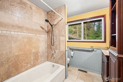 19840 NE Redmond Road , Redmond, WA 98053 - Photo 15