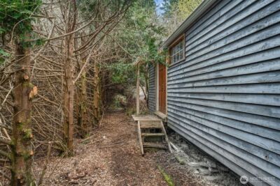 19840 NE Redmond Road , Redmond, WA 98053 - Photo 23