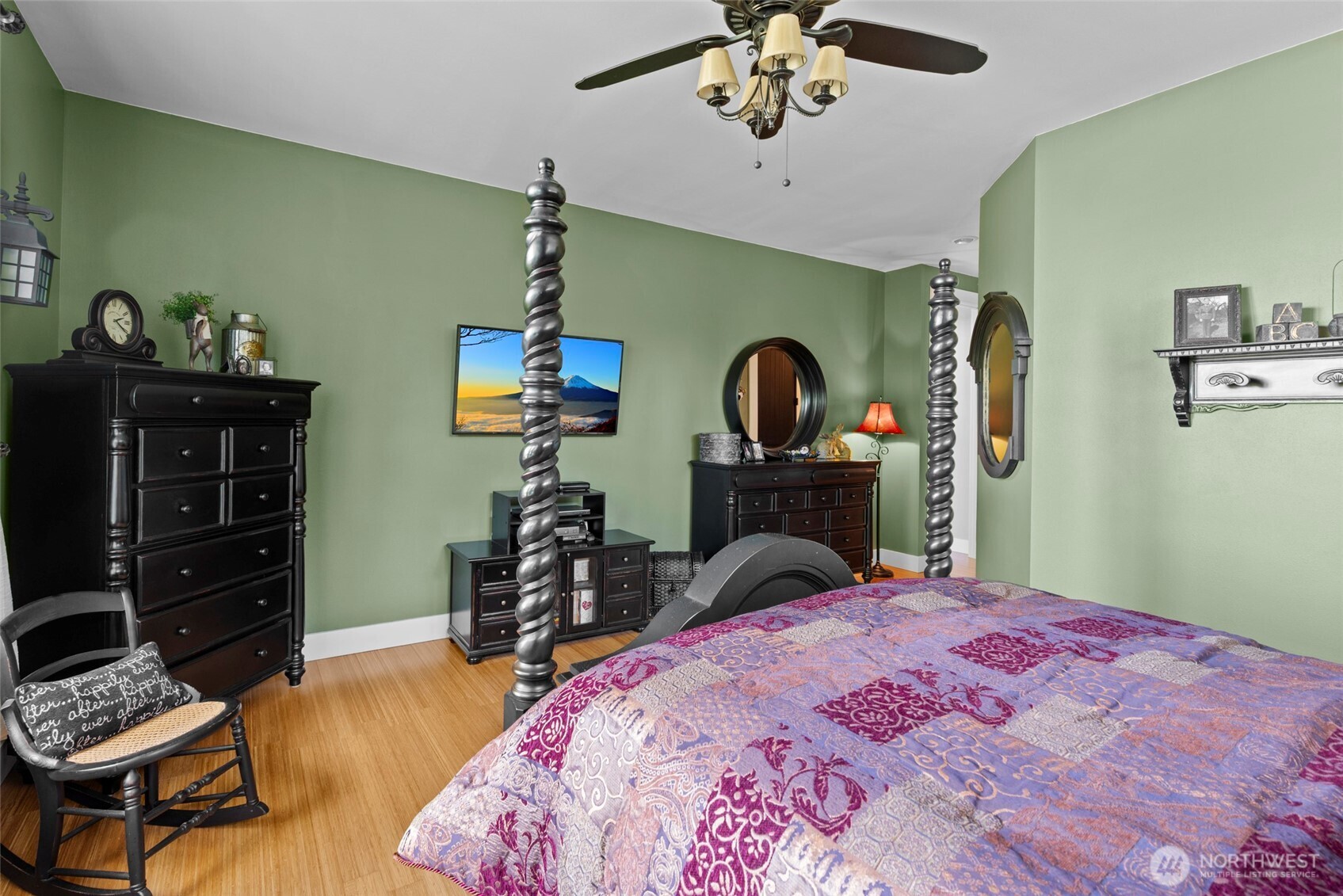 11733 Hummingbird Lane , Anacortes, WA 98221