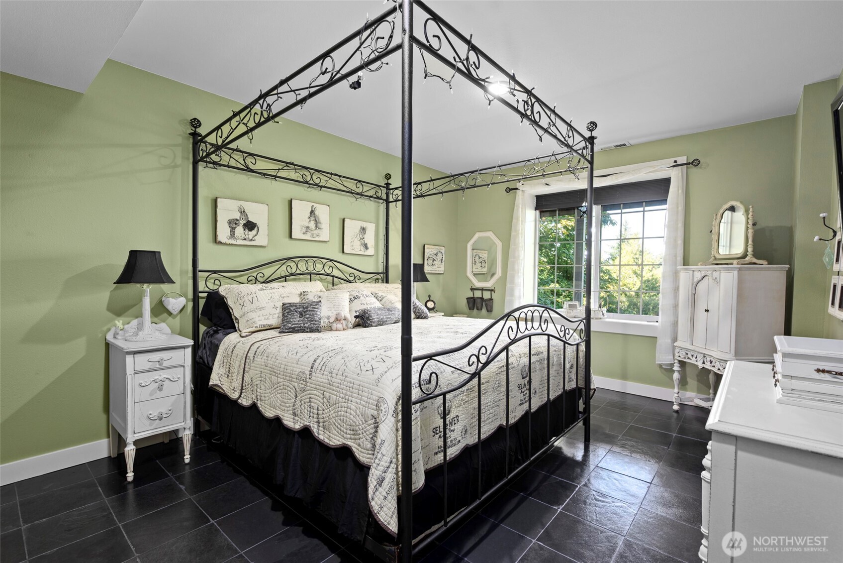 11733 Hummingbird Lane , Anacortes, WA 98221