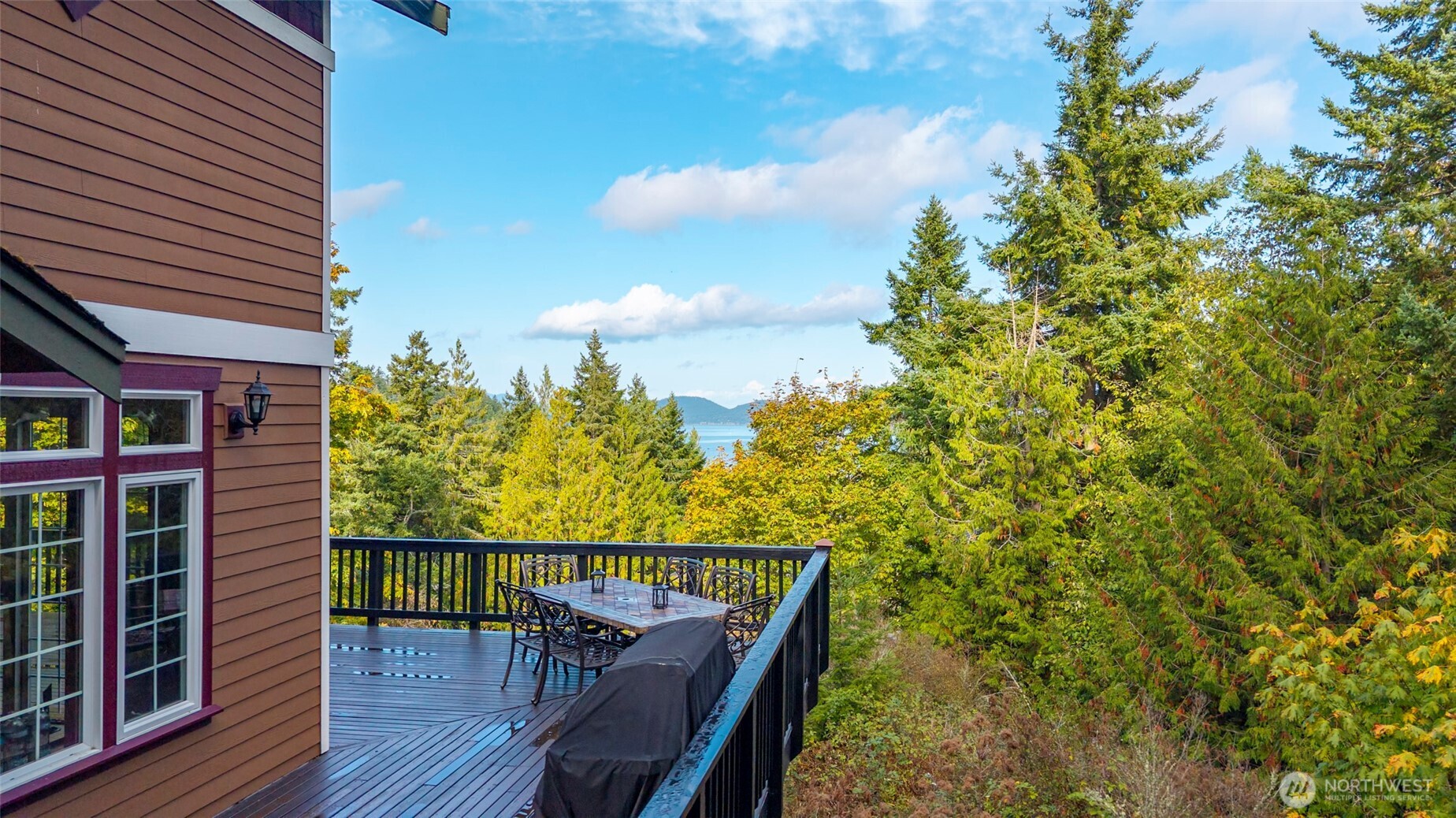 11733 Hummingbird Lane , Anacortes, WA 98221