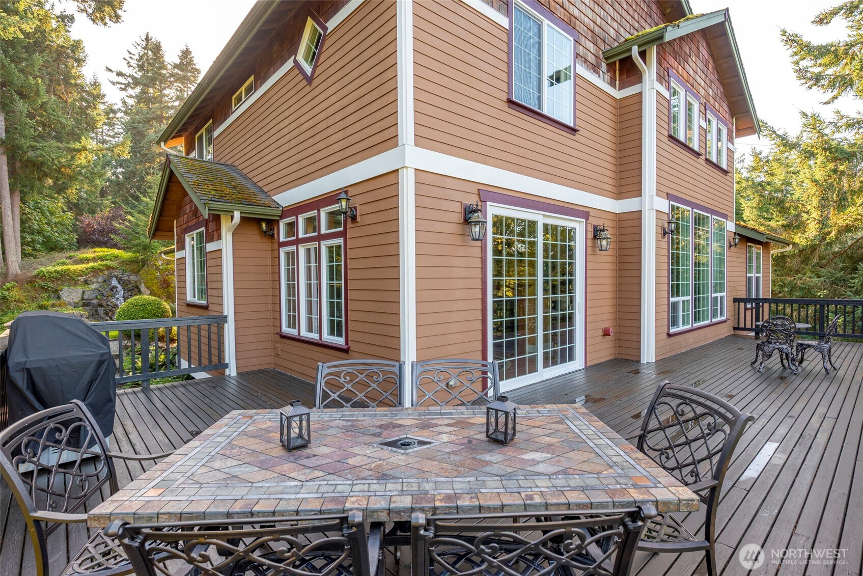 11733 Hummingbird Lane , Anacortes, WA 98221