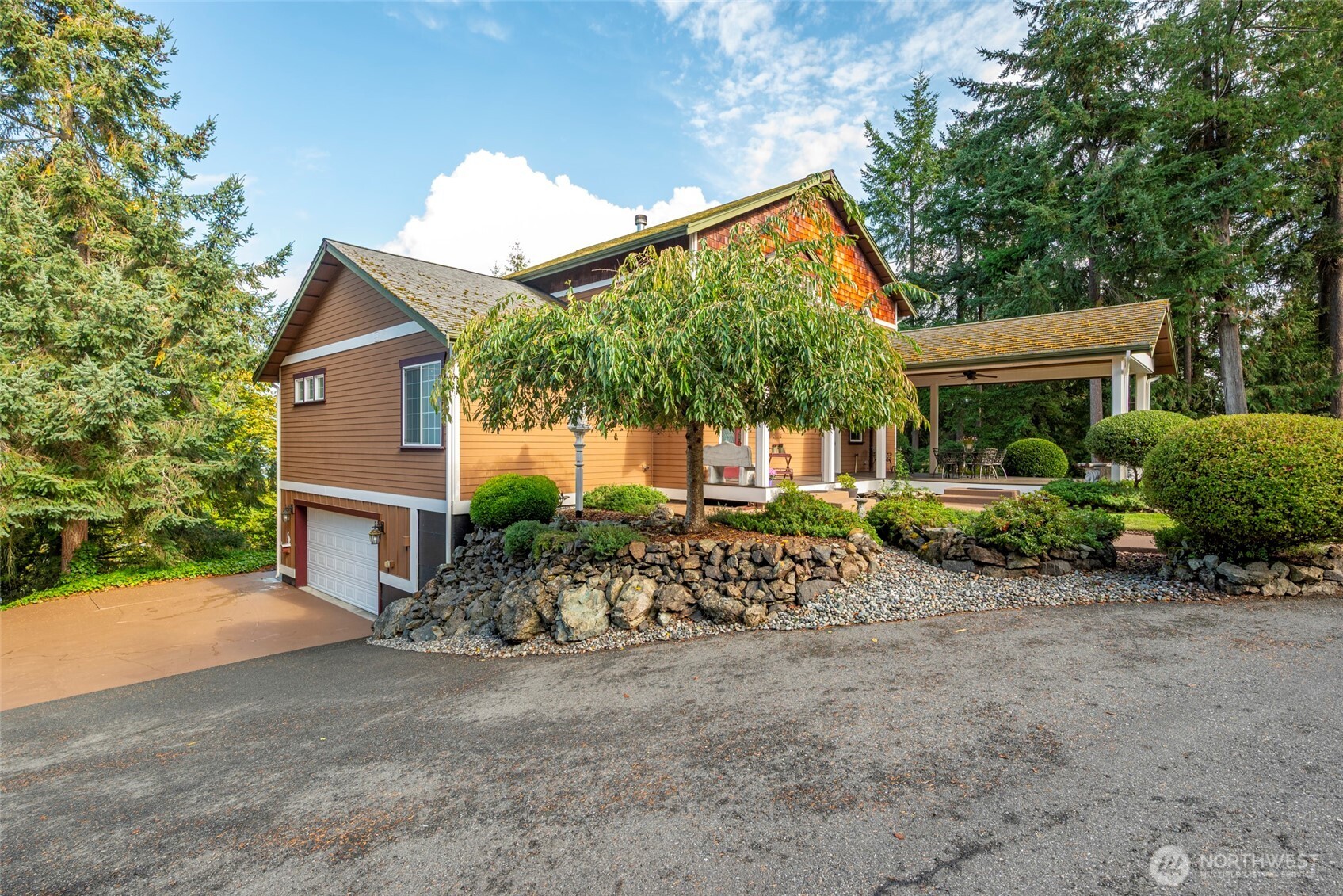 11733 Hummingbird Lane , Anacortes, WA 98221