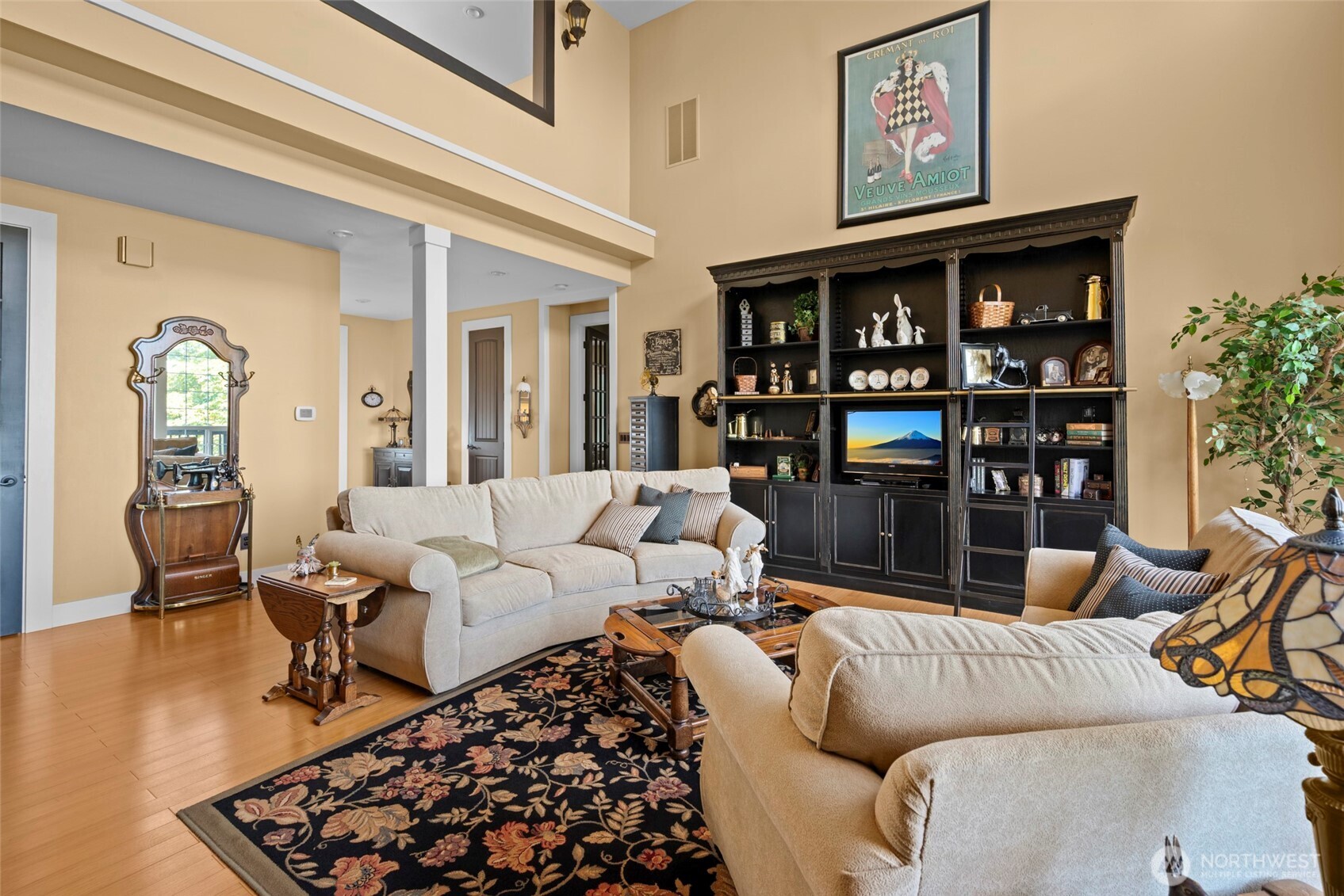 11733 Hummingbird Lane , Anacortes, WA 98221