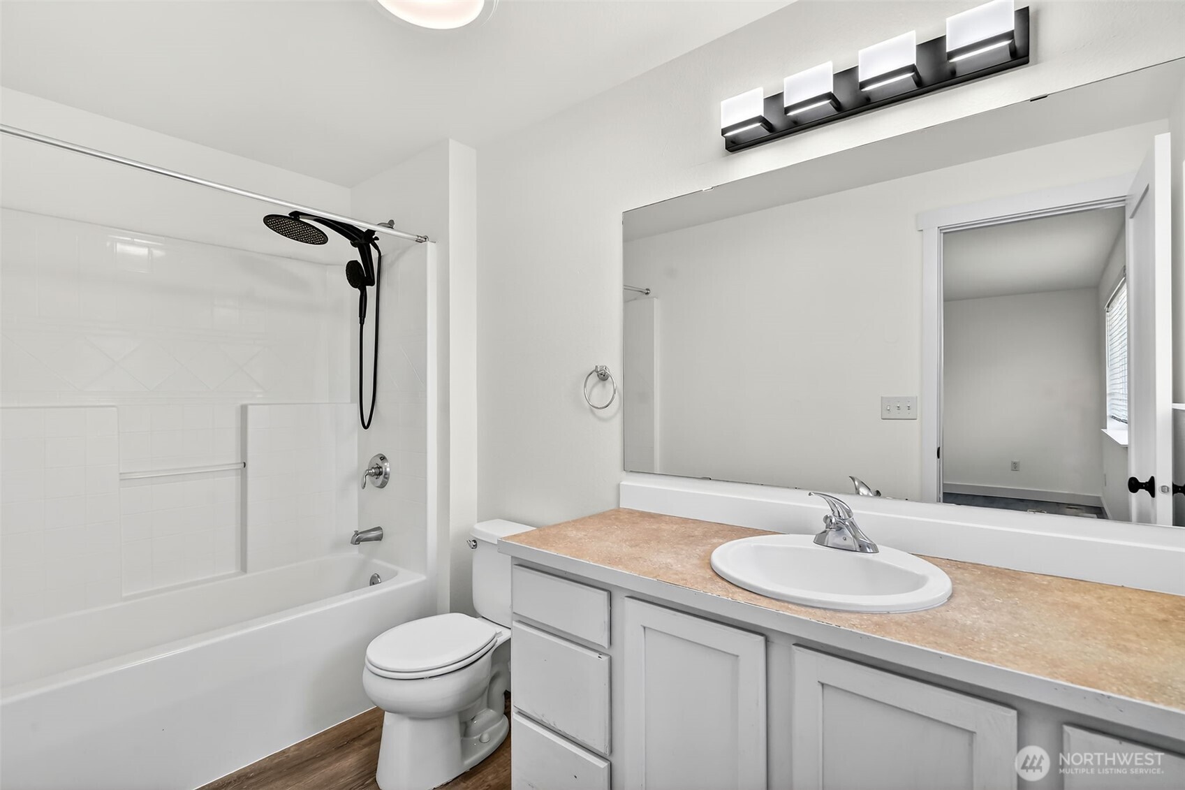 1712 Winterwood Drive , Centralia, WA 98531