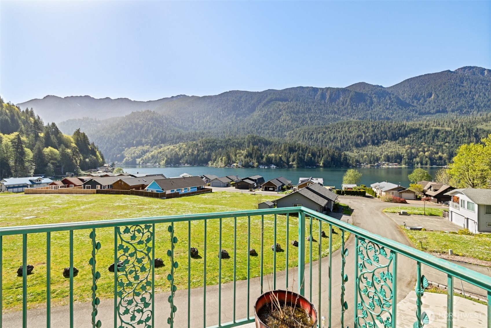 491 Maple Grove Road , Port Angeles, WA 98363