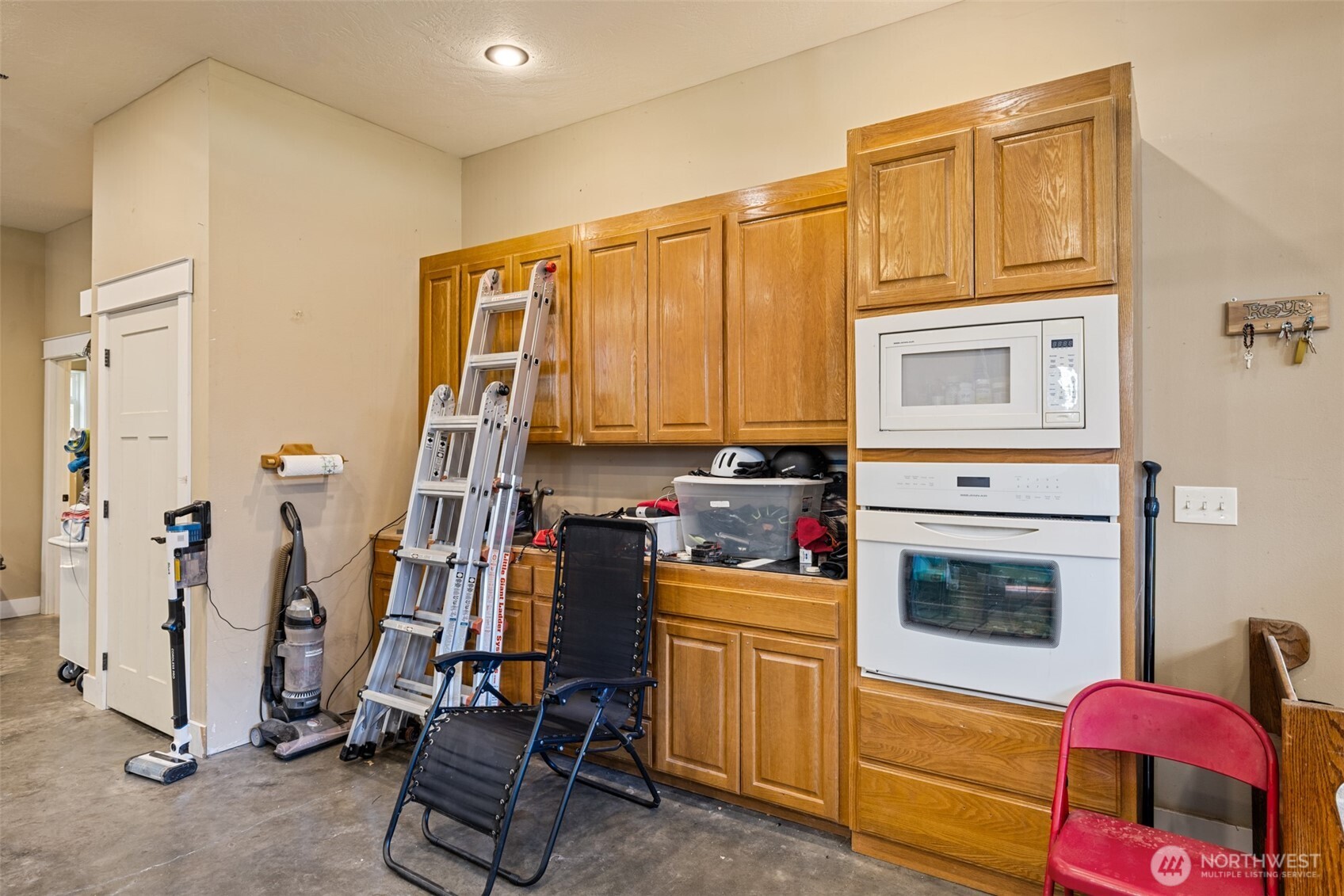 491 Maple Grove Road , Port Angeles, WA 98363