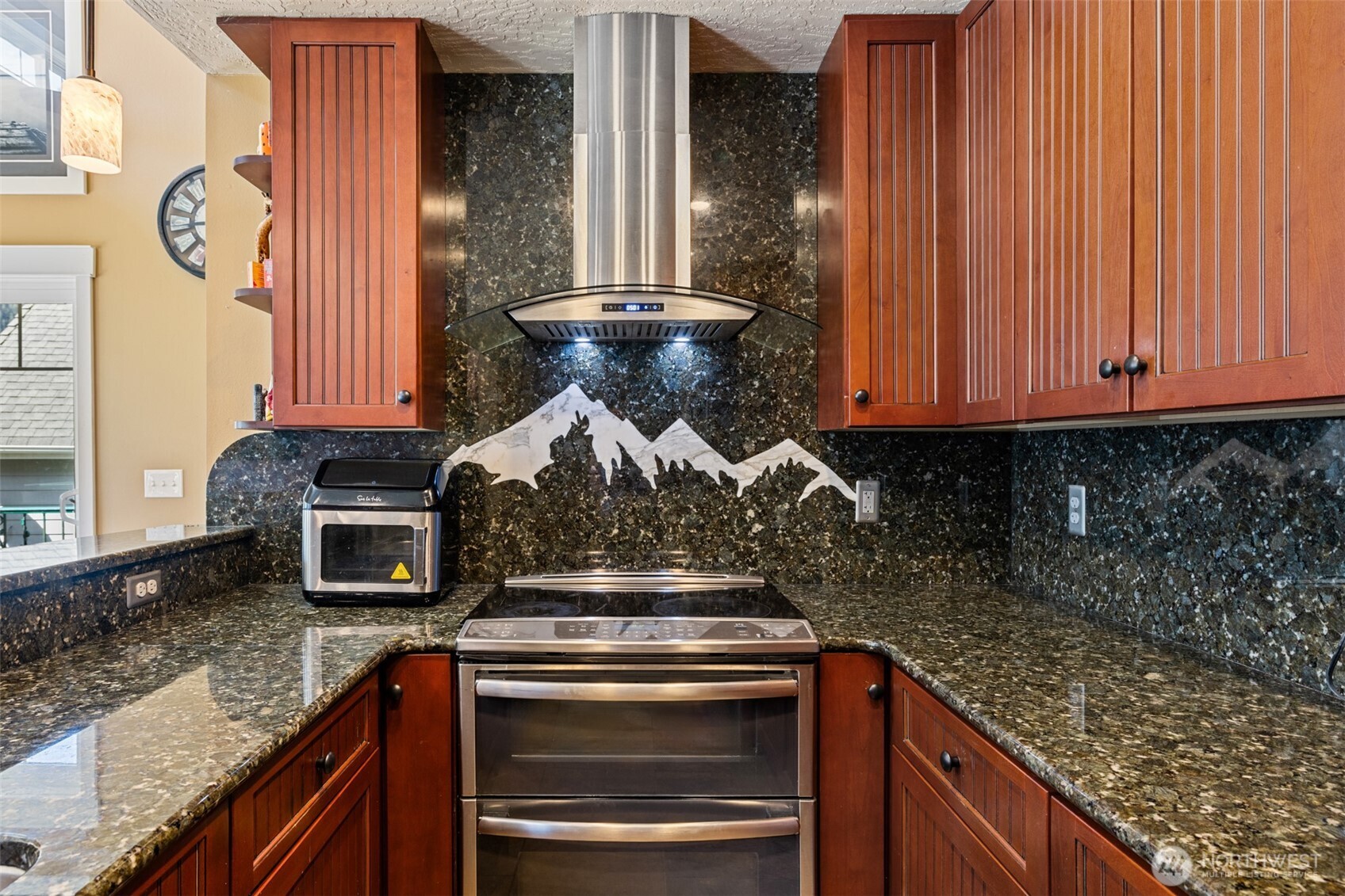491 Maple Grove Road , Port Angeles, WA 98363