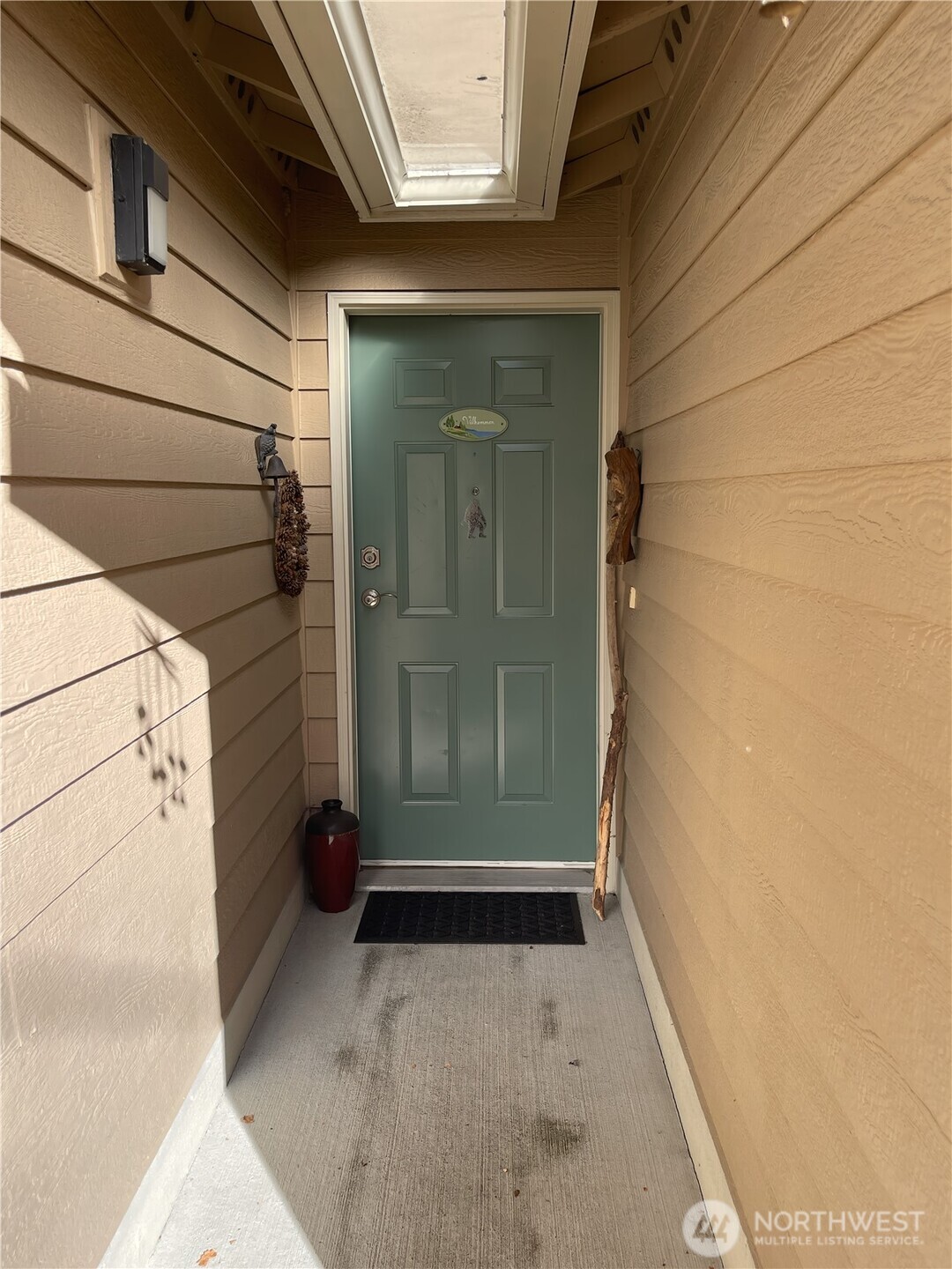 8204 Spokane Drive #302, Everett, WA 98203