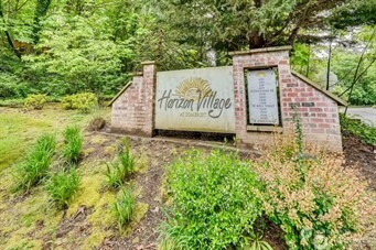 15238 SE 43rd Court #E301, Bellevue, WA 98006