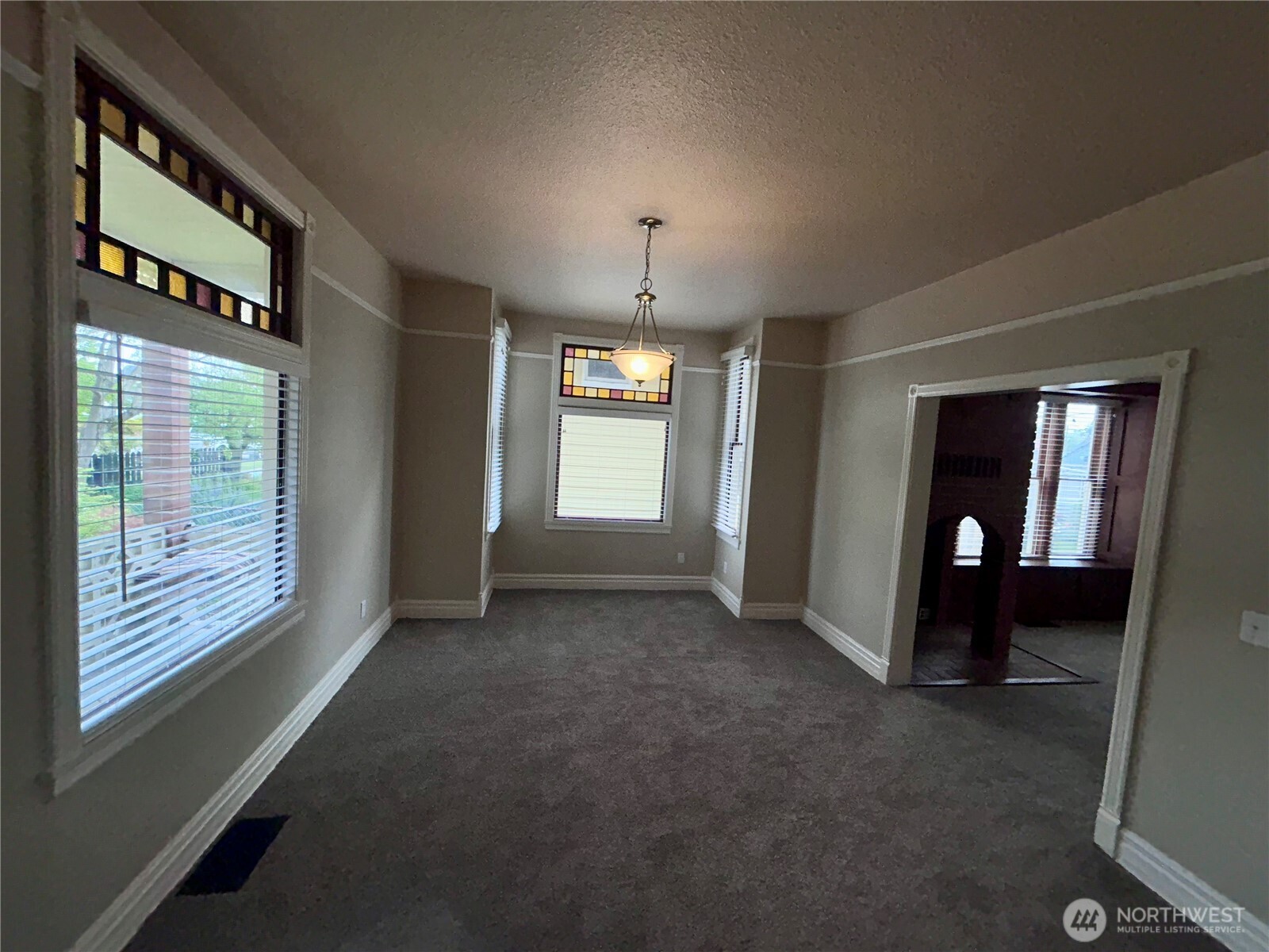 2716 S 14th Street , Tacoma, WA 98405