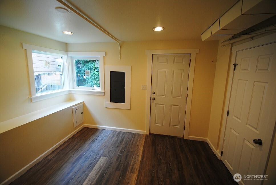 3815 43rd Avenue S, Seattle, WA 98118