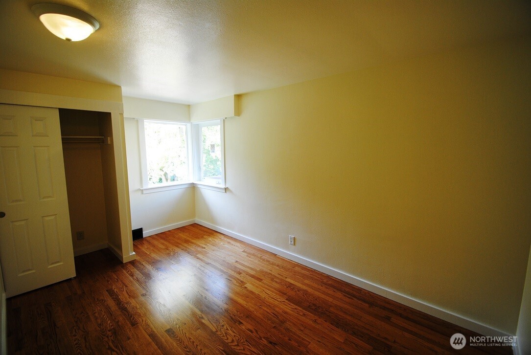 3815 43rd Avenue S, Seattle, WA 98118