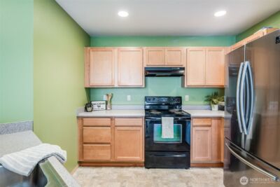 1736 E 39th Street , Tacoma, WA 98404 - Photo 10