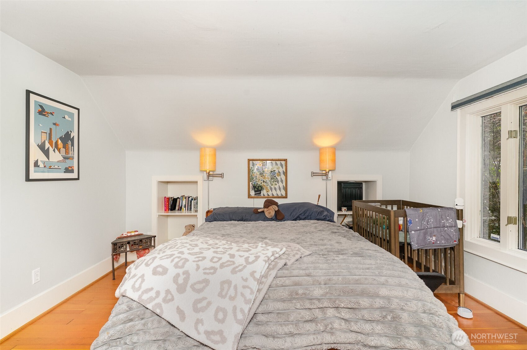 3901 S Court Street , Seattle, WA 98144