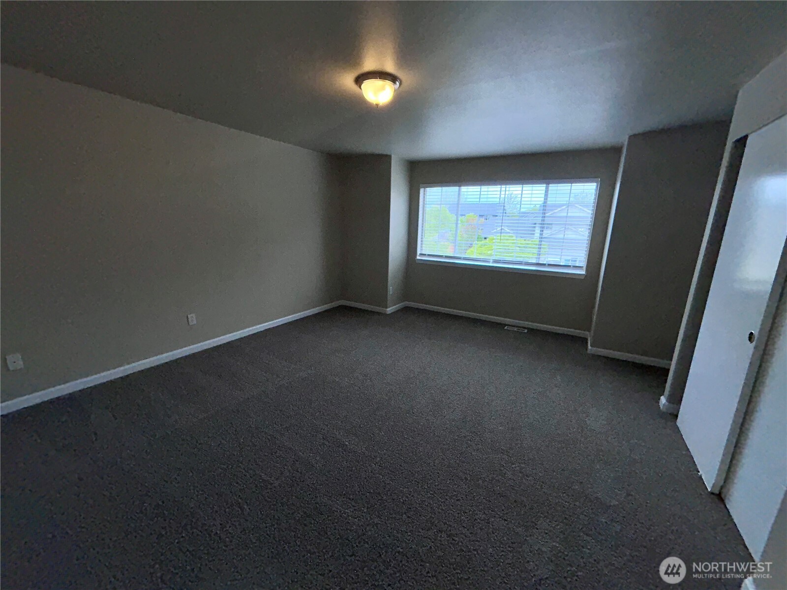 767 Oakhurst Drive , Pacific, WA 98047