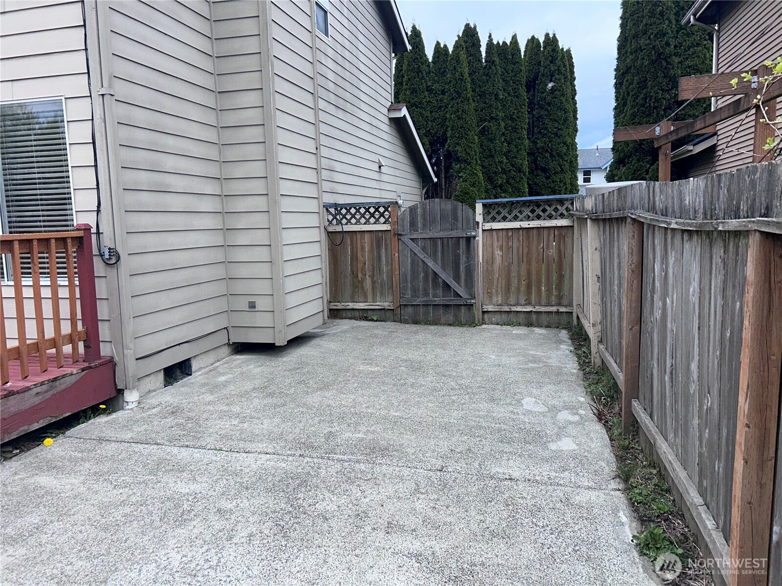 767 Oakhurst Drive , Pacific, WA 98047