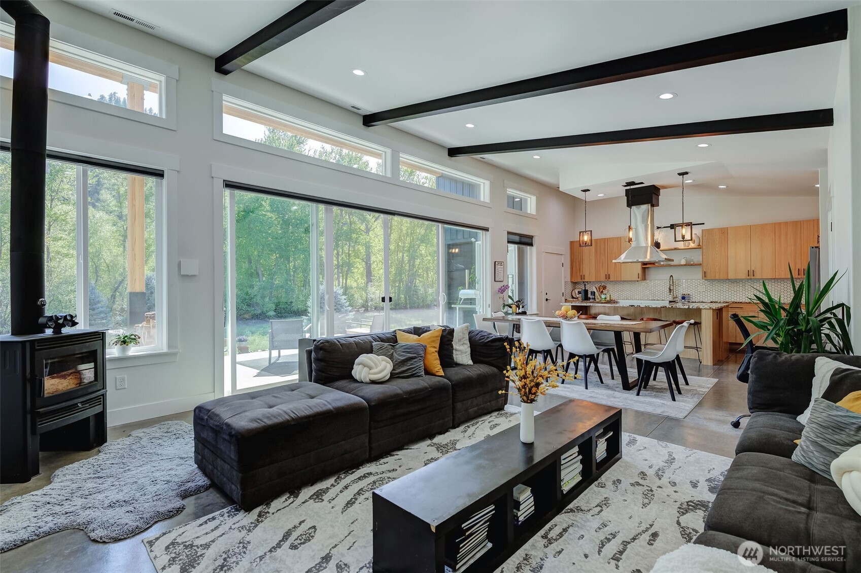 177 Mad River Road , Entiat, WA 98822