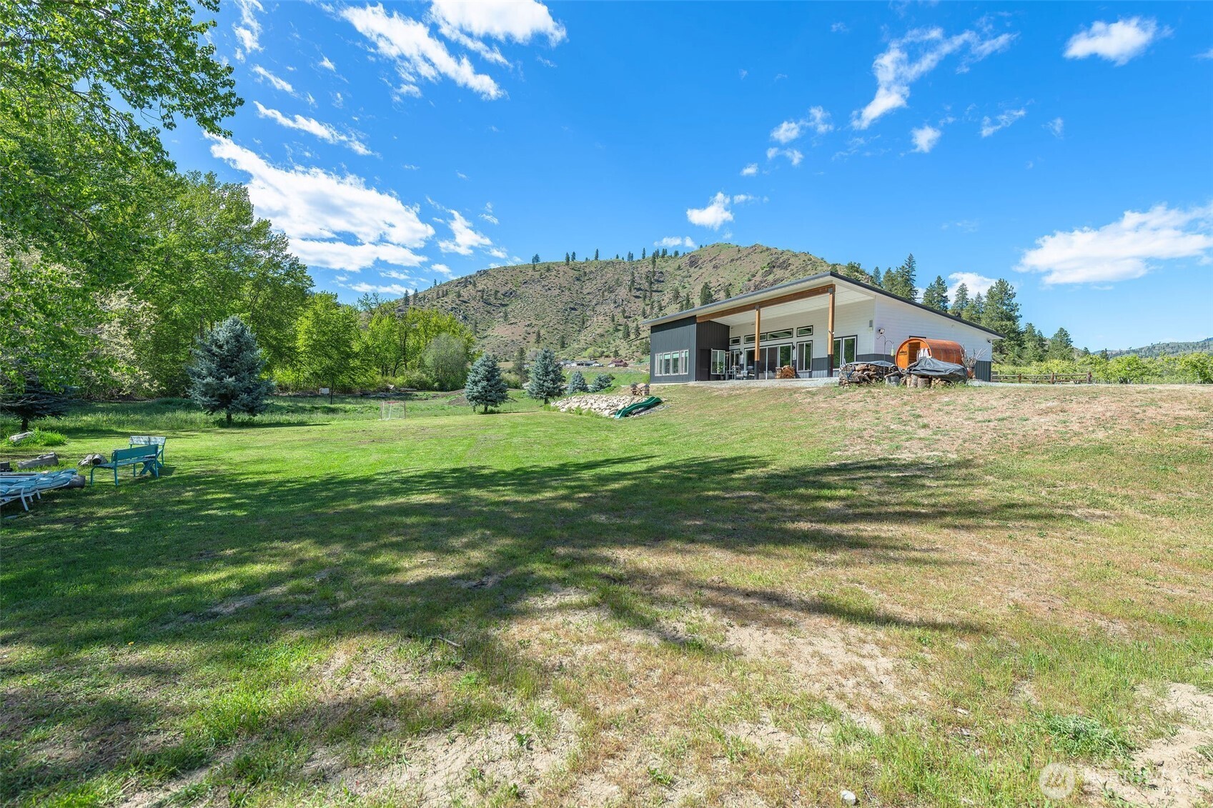 177 Mad River Road , Entiat, WA 98822