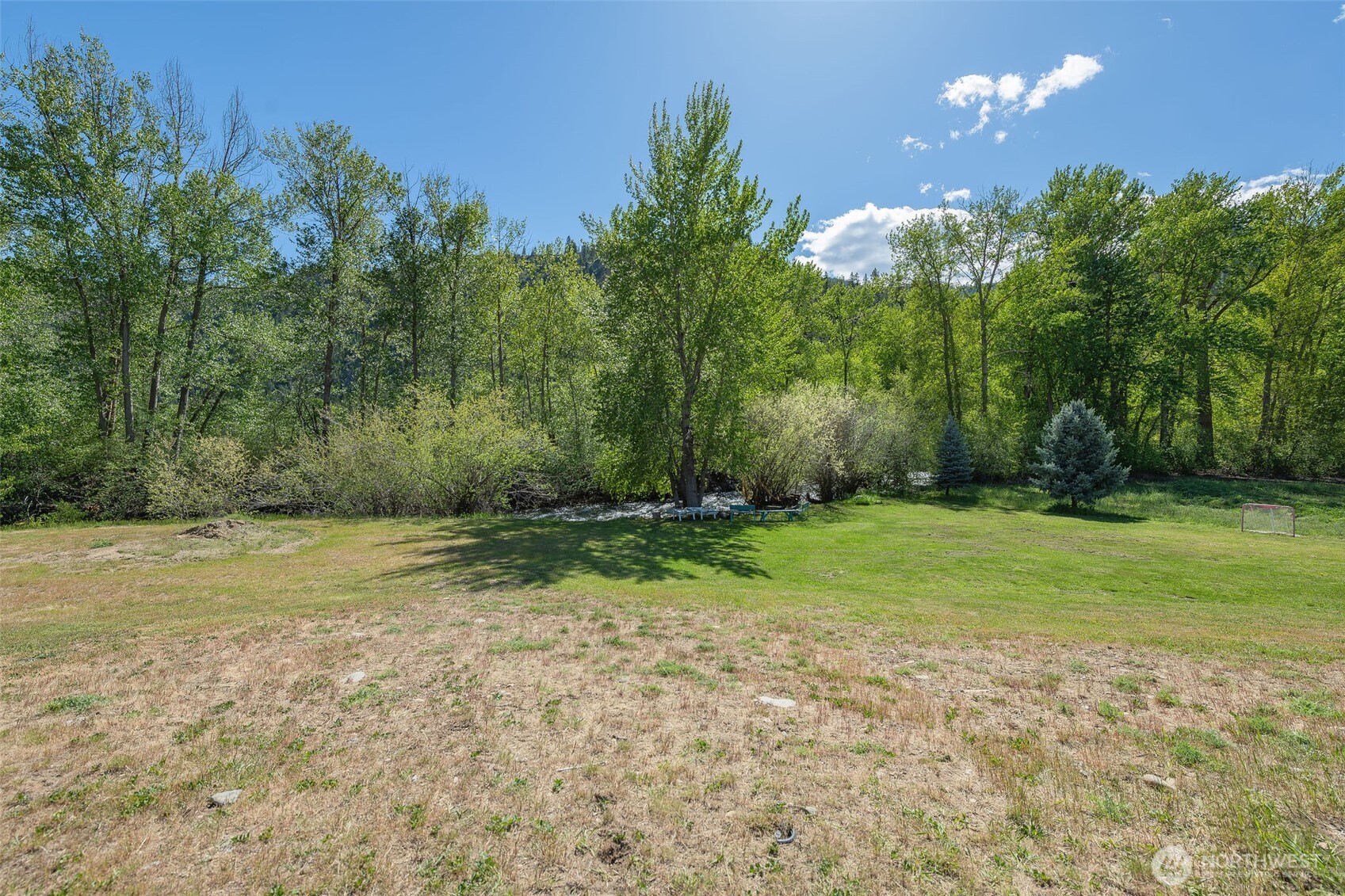 177 Mad River Road , Entiat, WA 98822