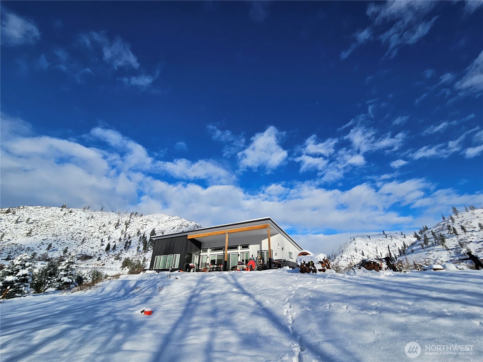 177 Mad River Road , Entiat, WA 98822