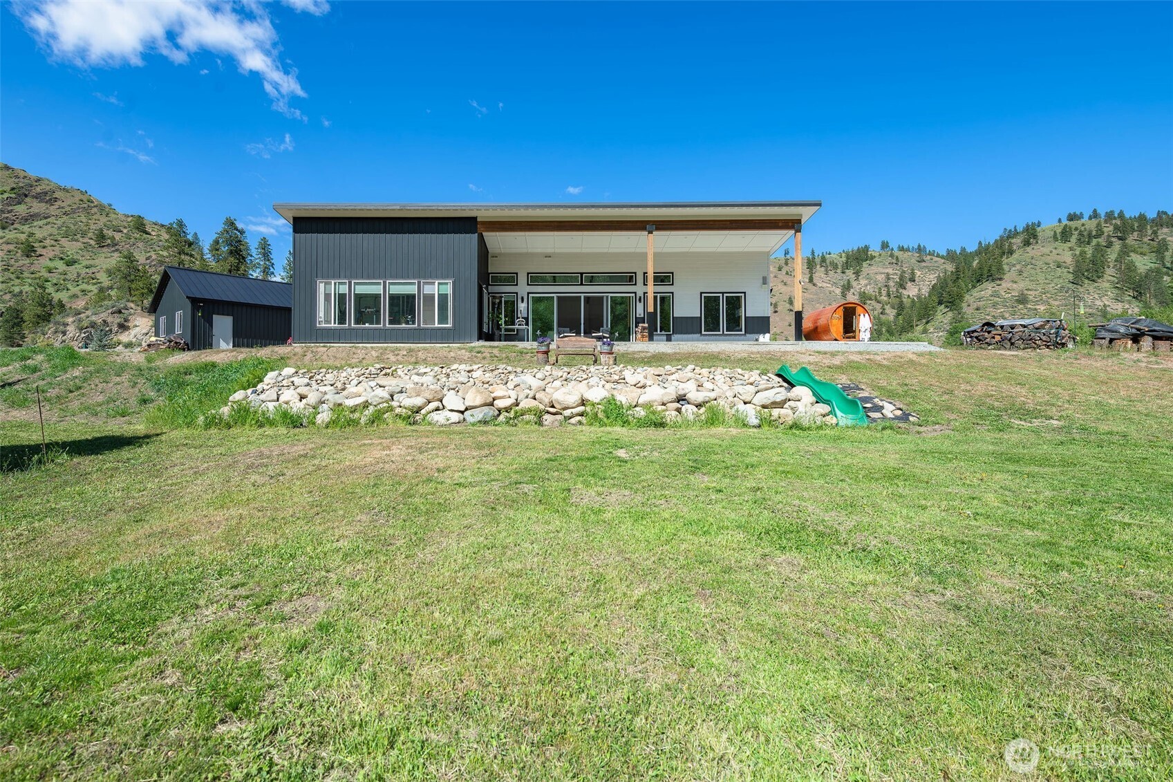 177 Mad River Road , Entiat, WA 98822